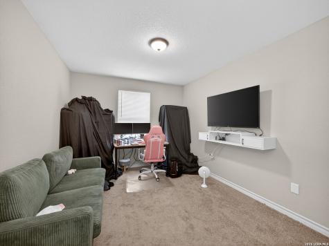 6402 Luglio Lane San Antonio TX 78233