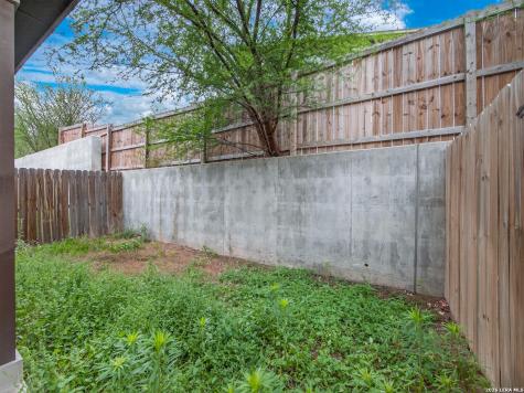 6402 Luglio Lane San Antonio TX 78233
