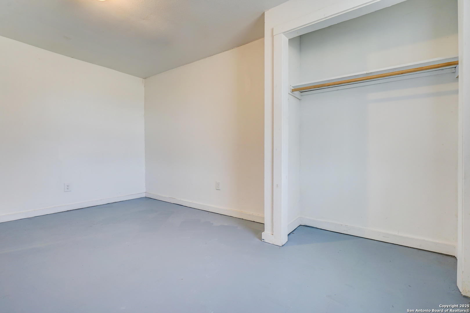 1114 S San Marcos San Antonio TX 78207
