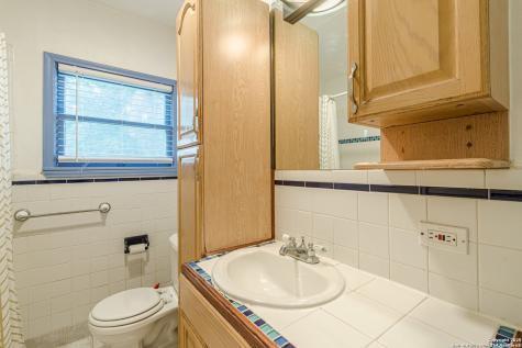 416 Alexander Hamilton Drive San Antonio TX 78228