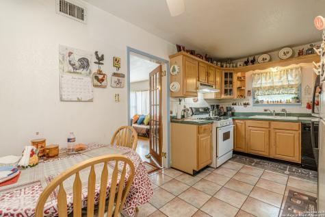 416 Alexander Hamilton Drive San Antonio TX 78228