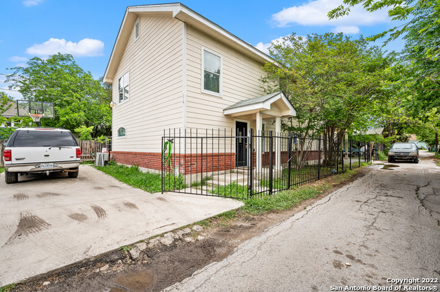 314 N Colorado Street San Antonio TX 78207