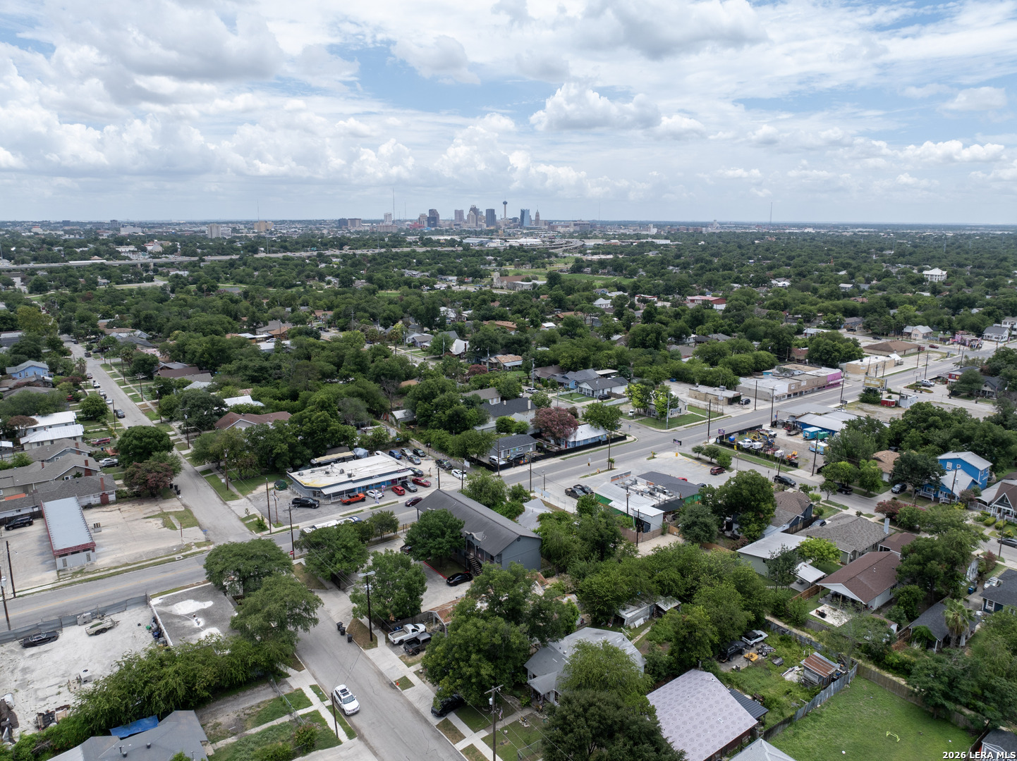 1702 W Craig Place San Antonio TX 78201