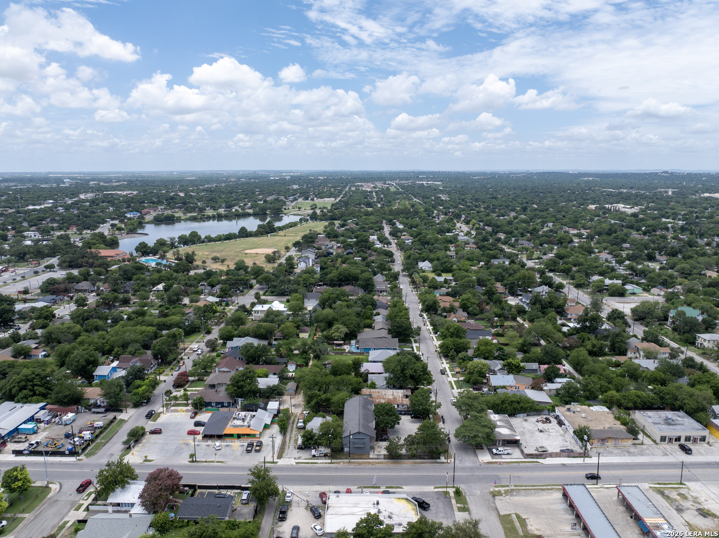 1702 W Craig Place San Antonio TX 78201