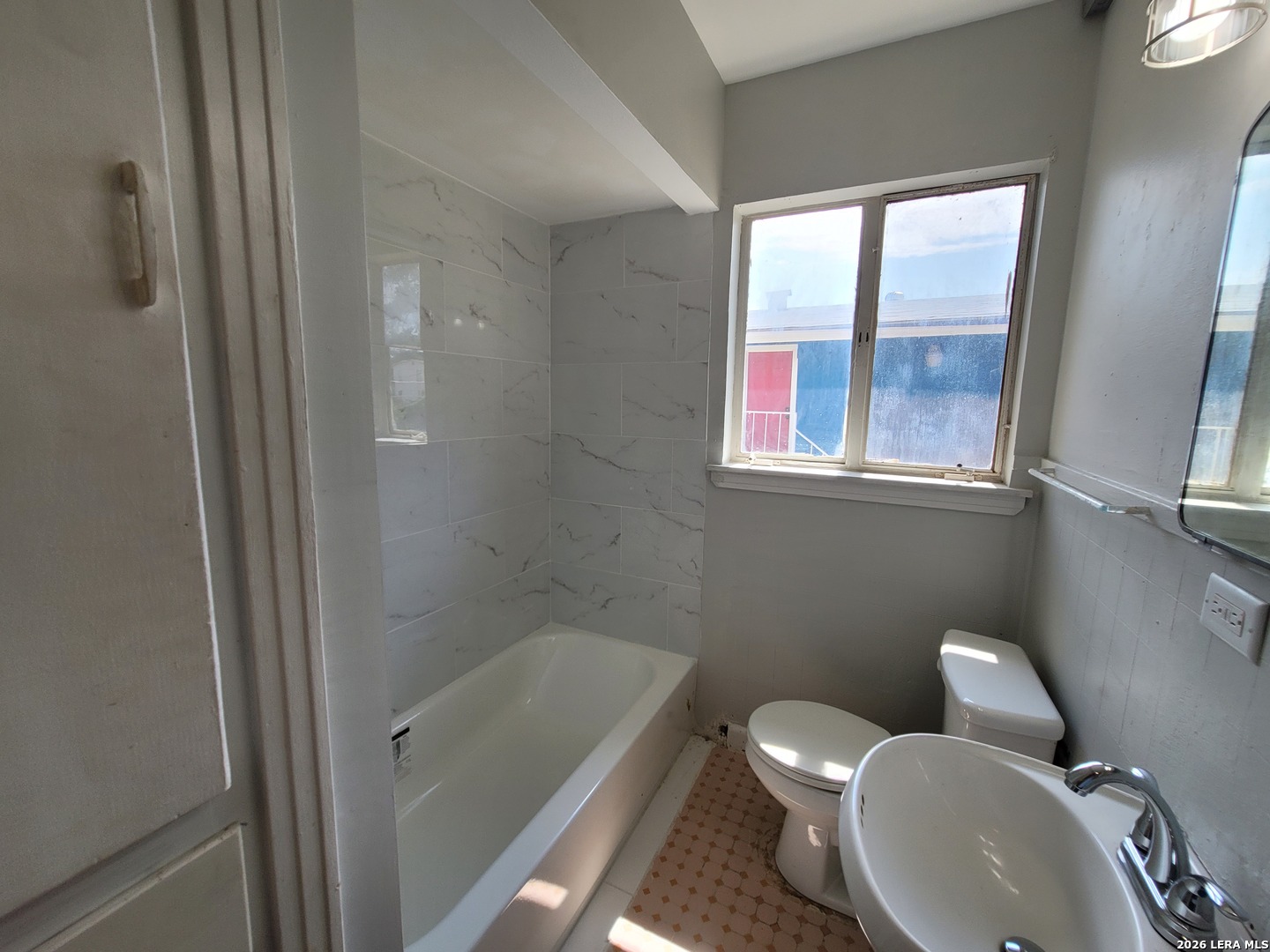 340 Natalen San Antonio TX 78209
