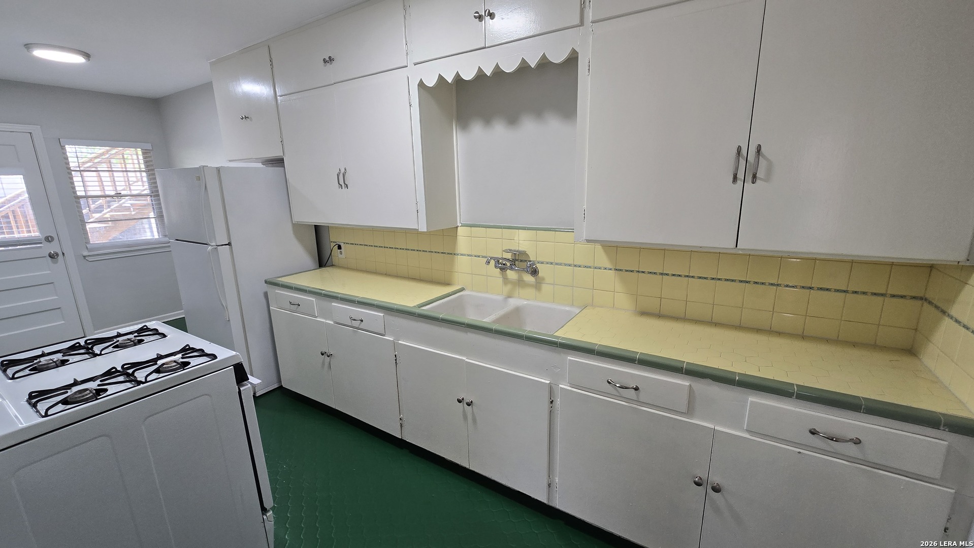 340 Natalen San Antonio TX 78209