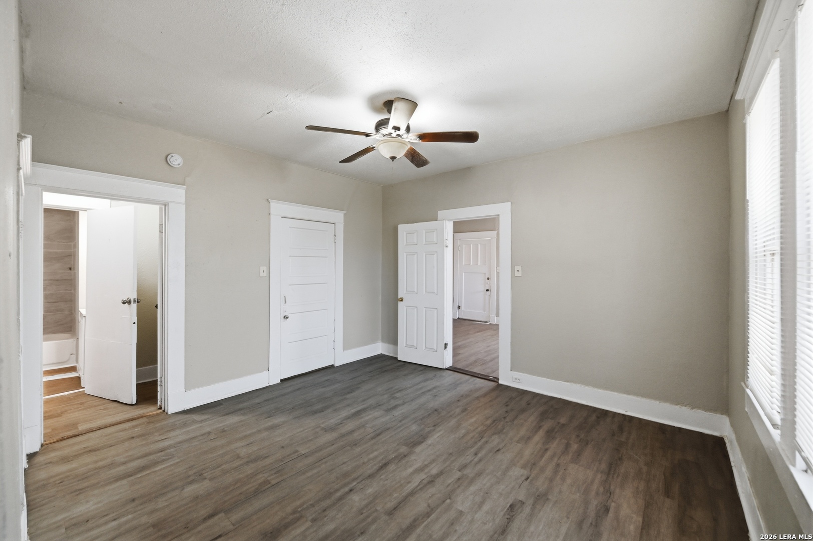 214 E Huff Avenue San Antonio TX 78214