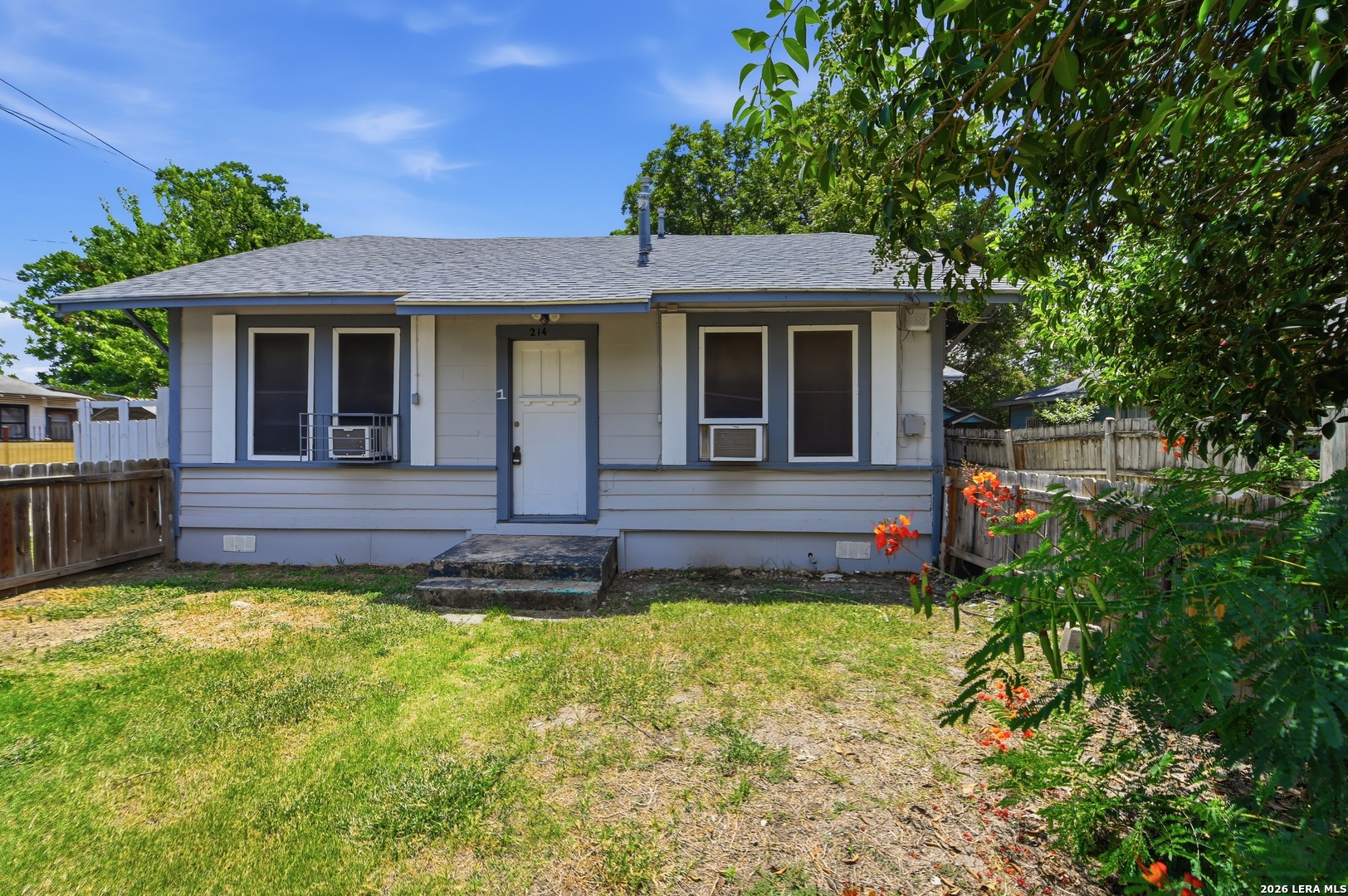 214 E Huff Avenue San Antonio TX 78214