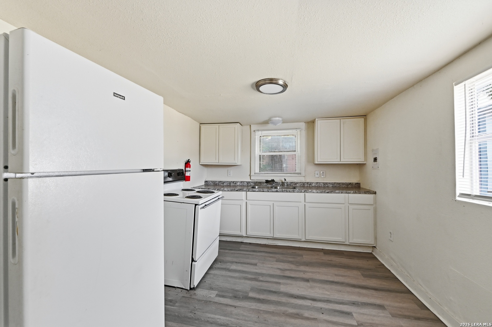 214 E Huff Avenue San Antonio TX 78214