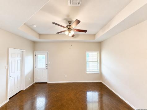 1113/1115 Renee Way Seguin TX 78155