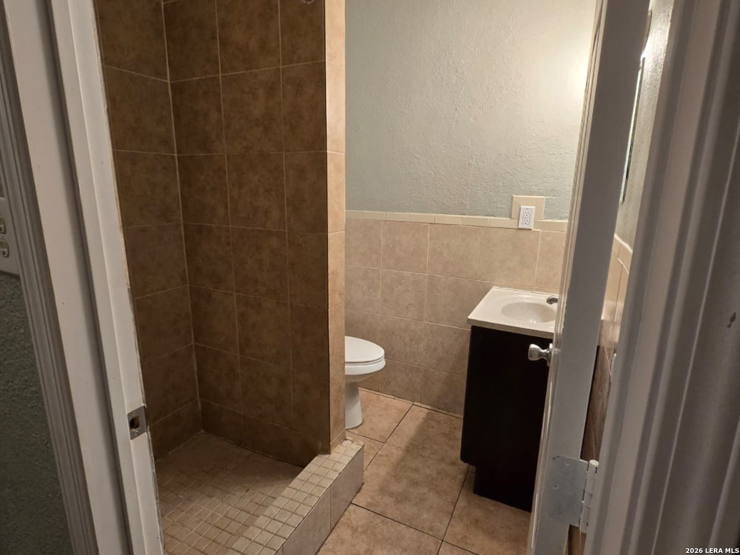 1718 Commercial San Antonio TX 78221
