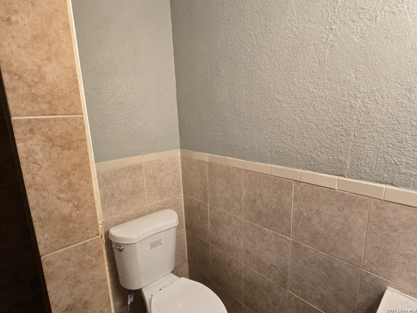 1718 Commercial San Antonio TX 78221