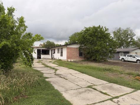 223 Croesus Avenue San Antonio TX 78213