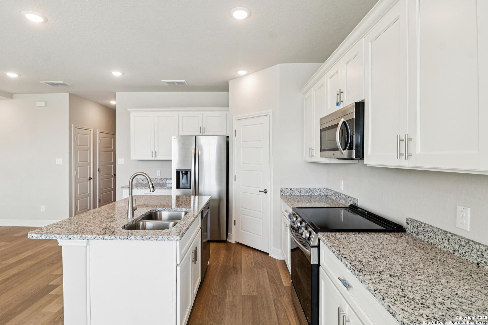7150 Magnolia Creek San Antonio TX 78252