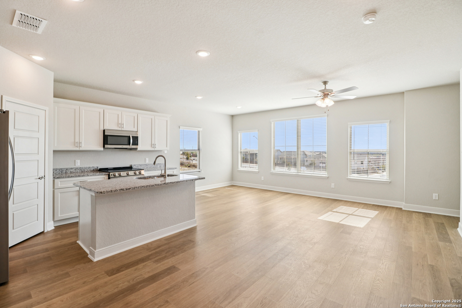 7150 Magnolia Creek San Antonio TX 78252