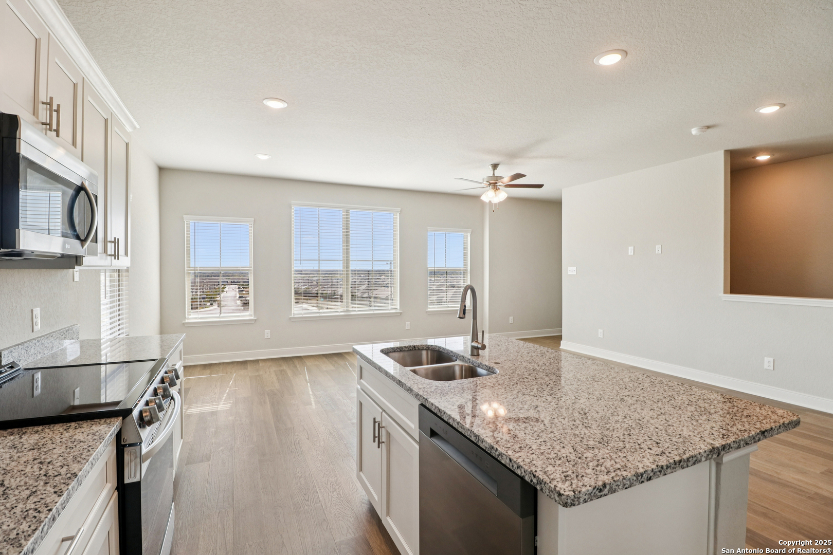 7150 Magnolia Creek San Antonio TX 78252