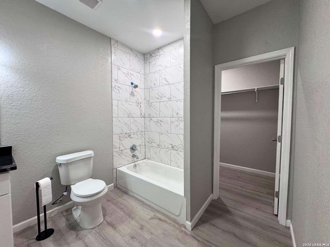 2902 S Laredo Street San Antonio TX 78207