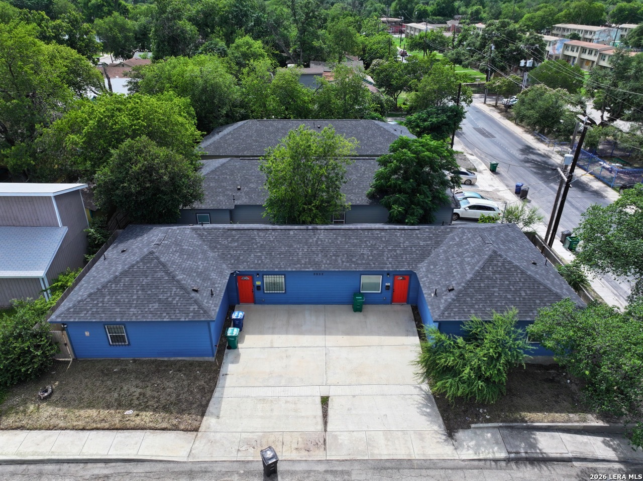 2902 S Laredo Street San Antonio TX 78207