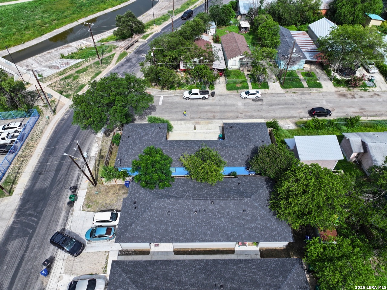 2902 S Laredo Street San Antonio TX 78207