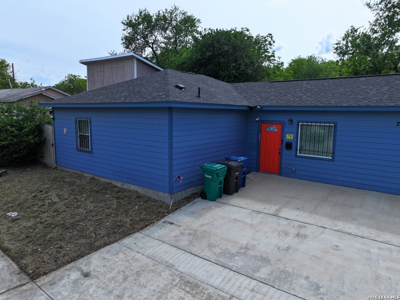 2902 S Laredo Street San Antonio TX 78207