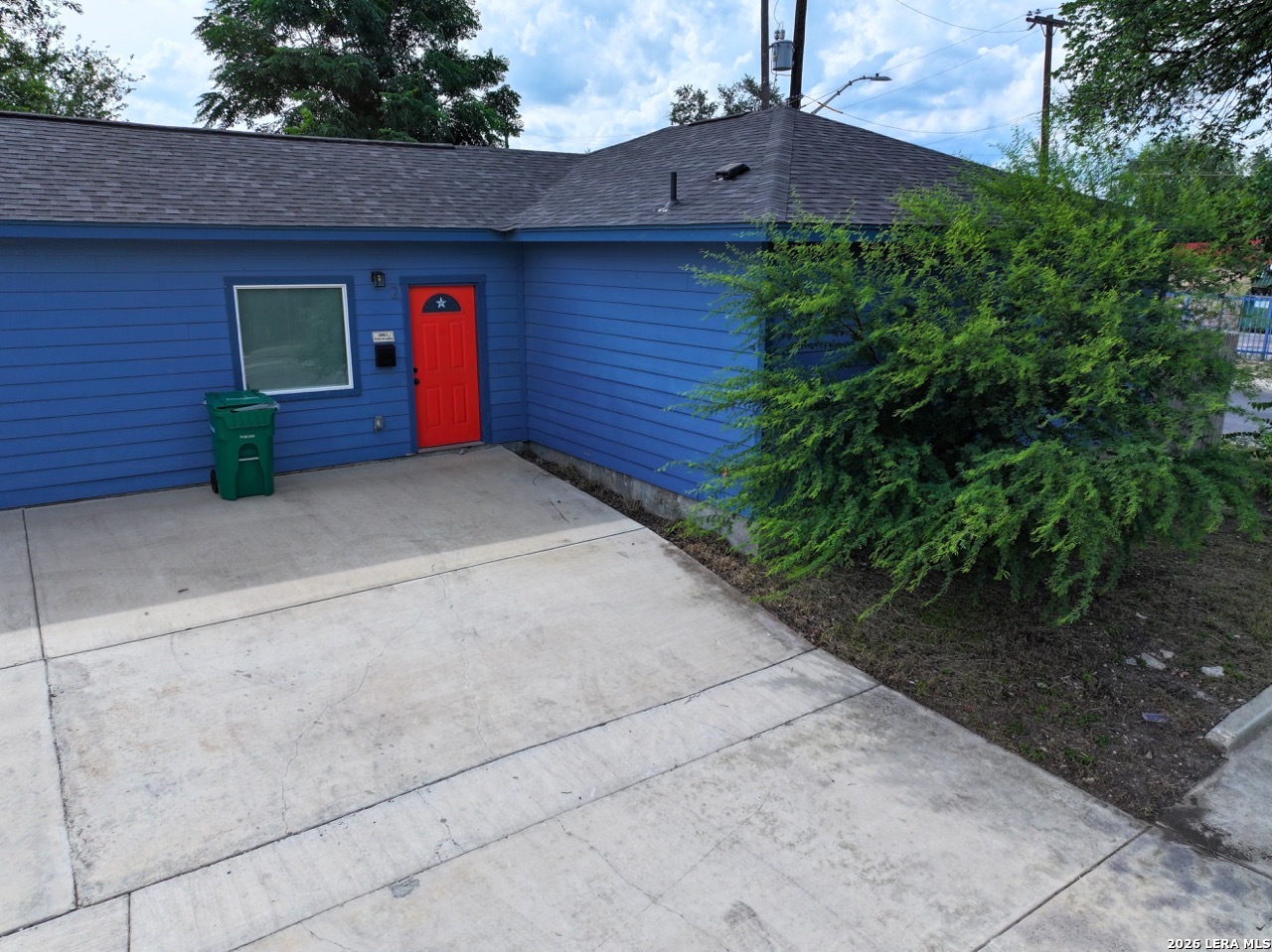 2902 S Laredo Street San Antonio TX 78207