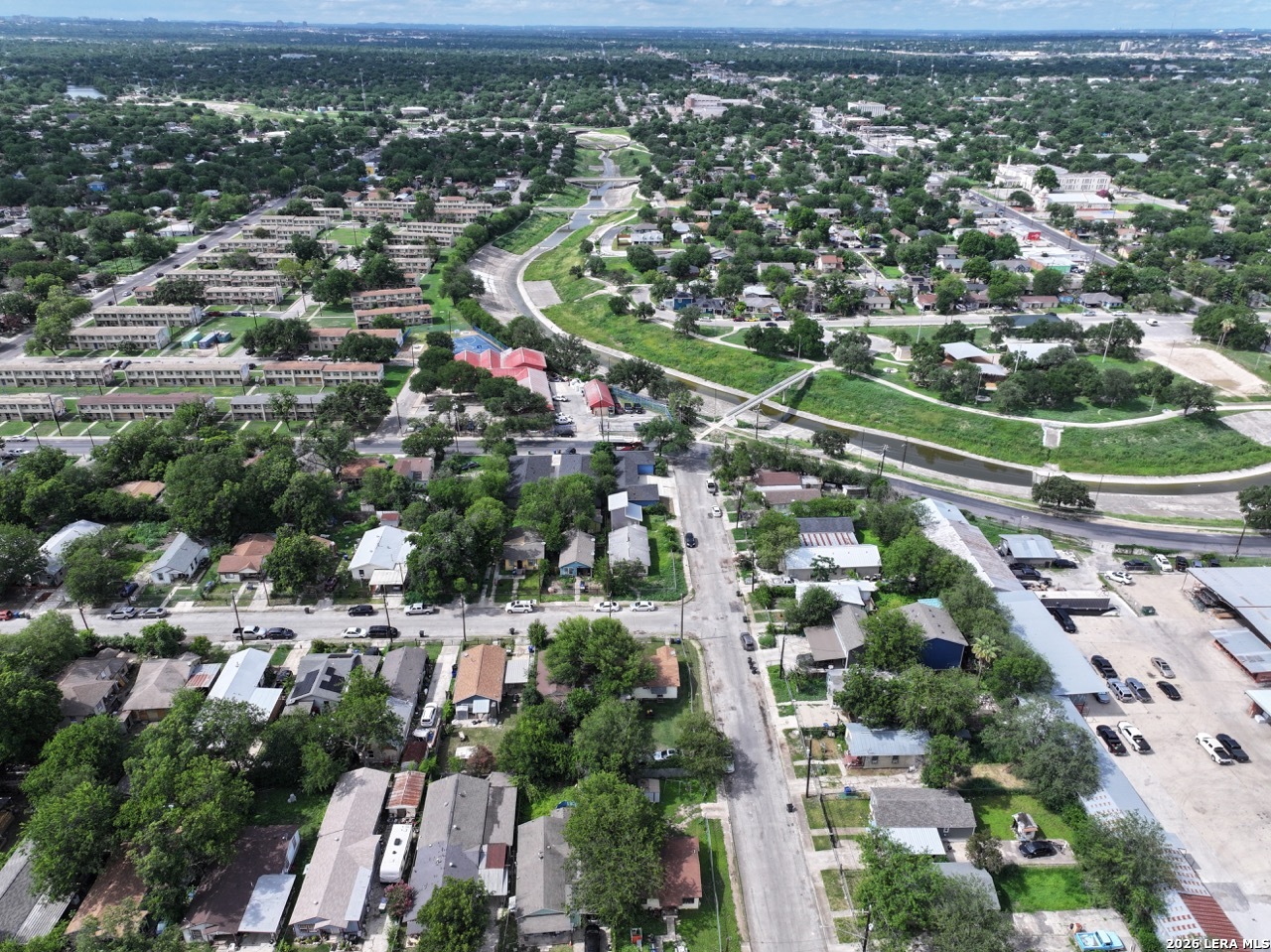 2902 S Laredo Street San Antonio TX 78207
