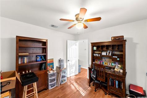 289 Chaparral Drive Bandera TX 78003