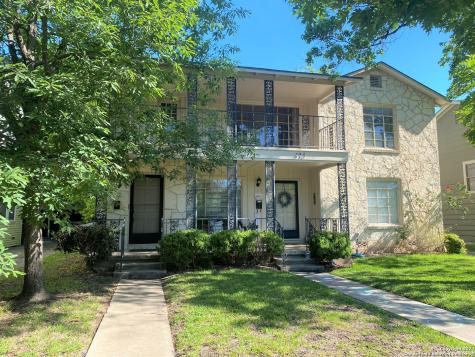 423 Bryn Mawr Drive San Antonio TX 78209