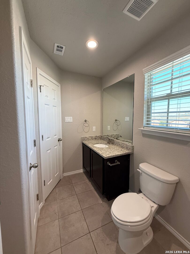 1133/1135 Renee Seguin TX 78155