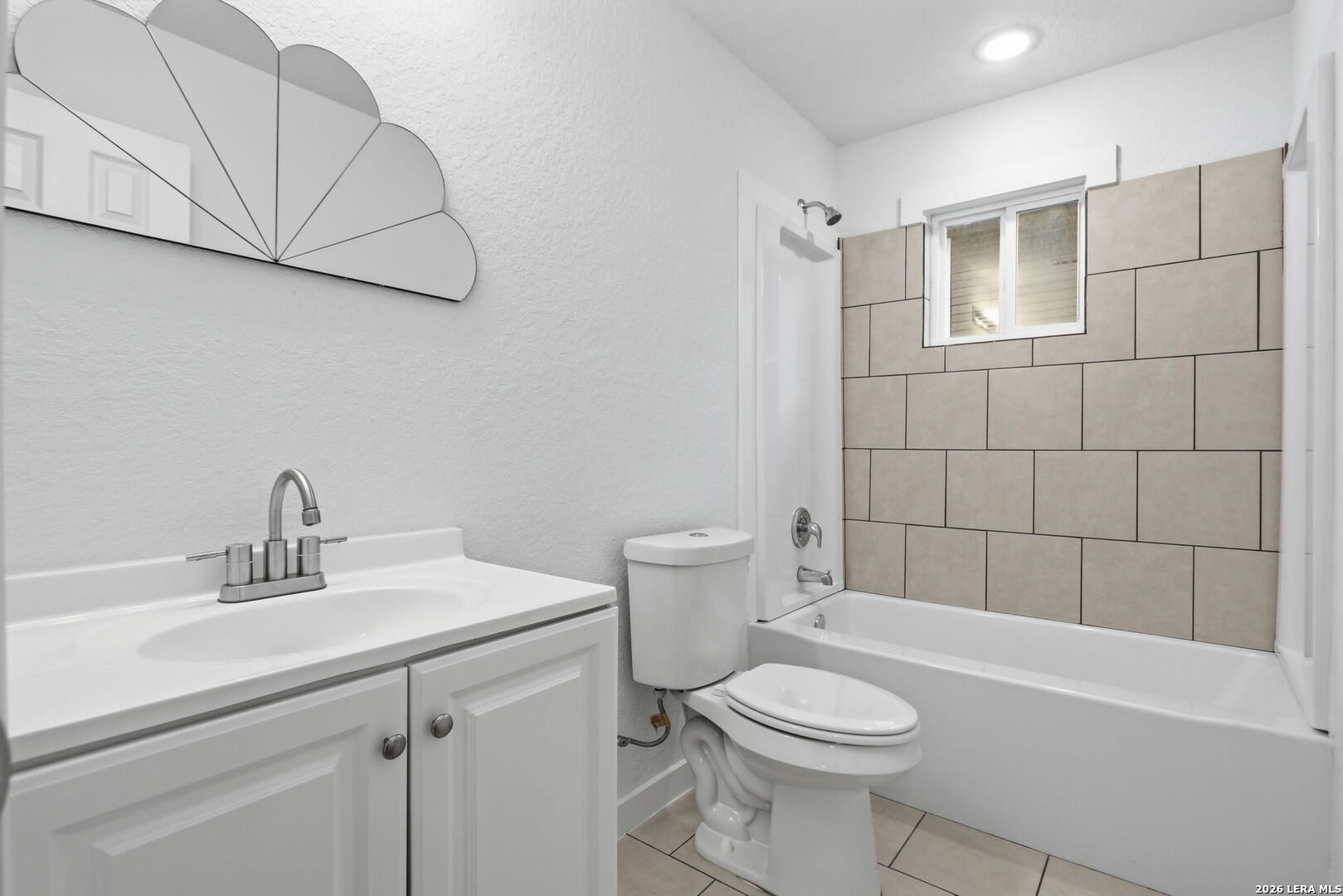 1522 S Elmendorf San Antonio TX 78207