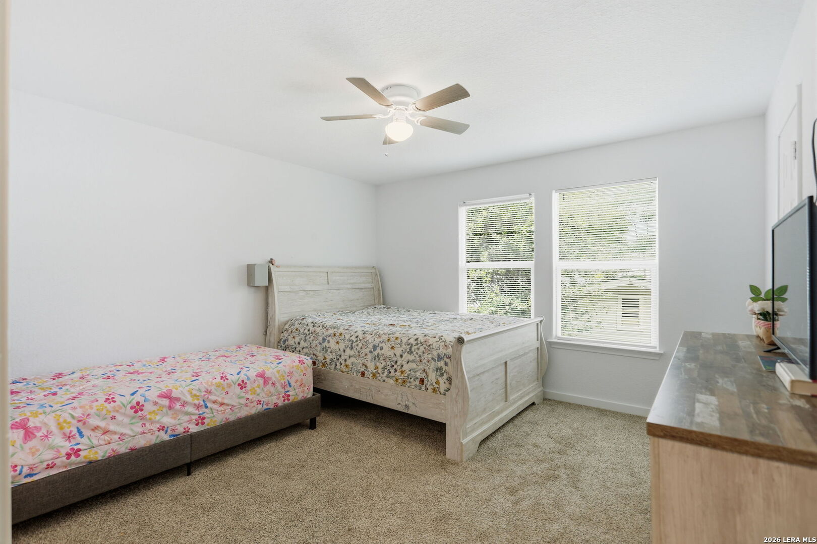 1522 S Elmendorf San Antonio TX 78207