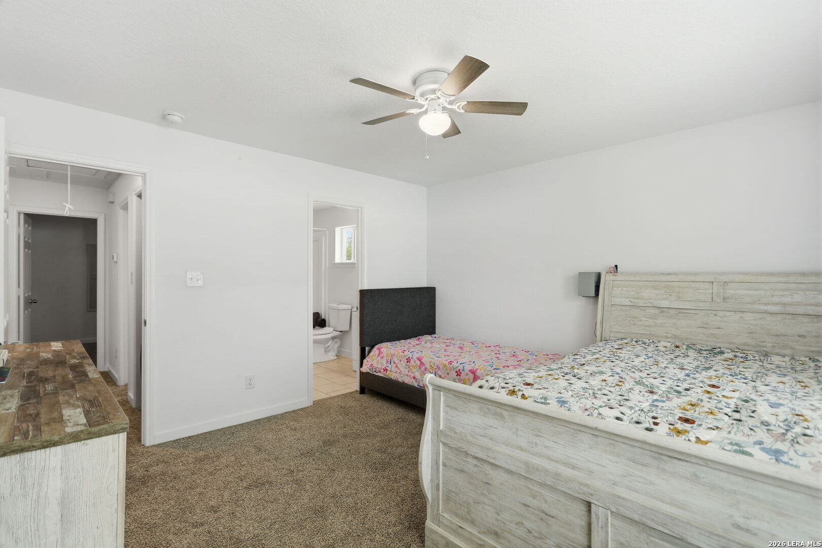 1522 S Elmendorf San Antonio TX 78207