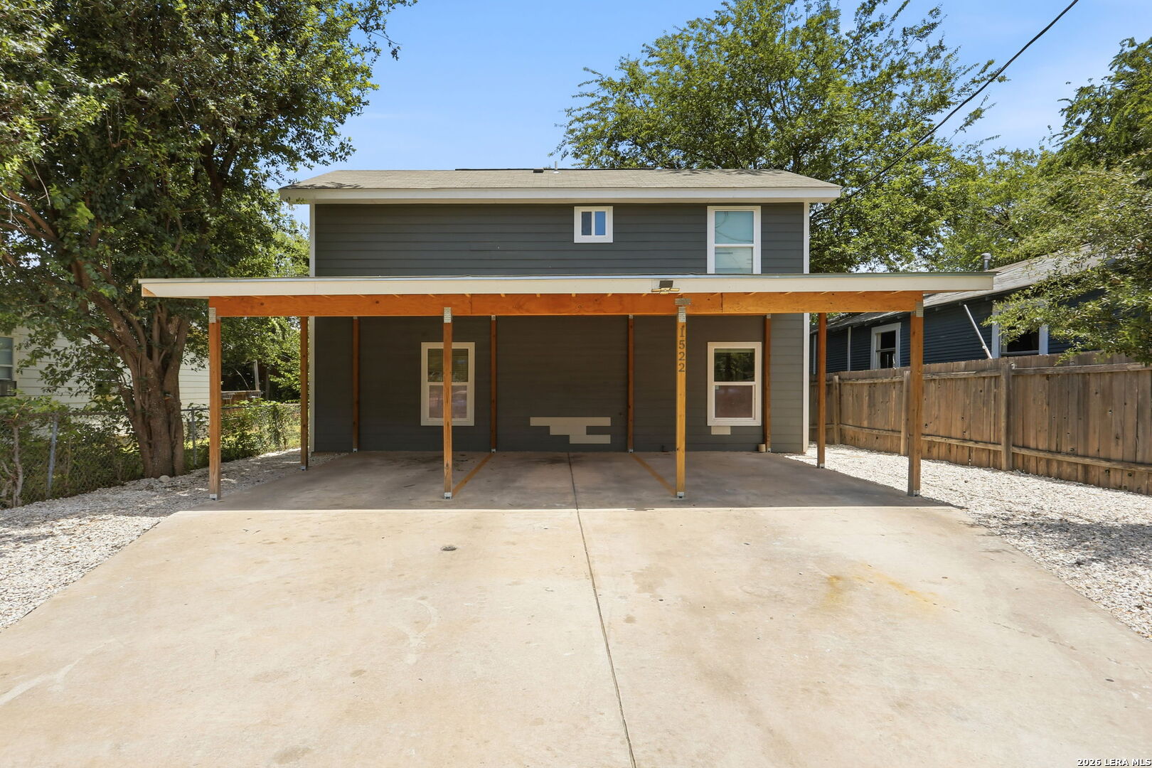 1522 S Elmendorf San Antonio TX 78207
