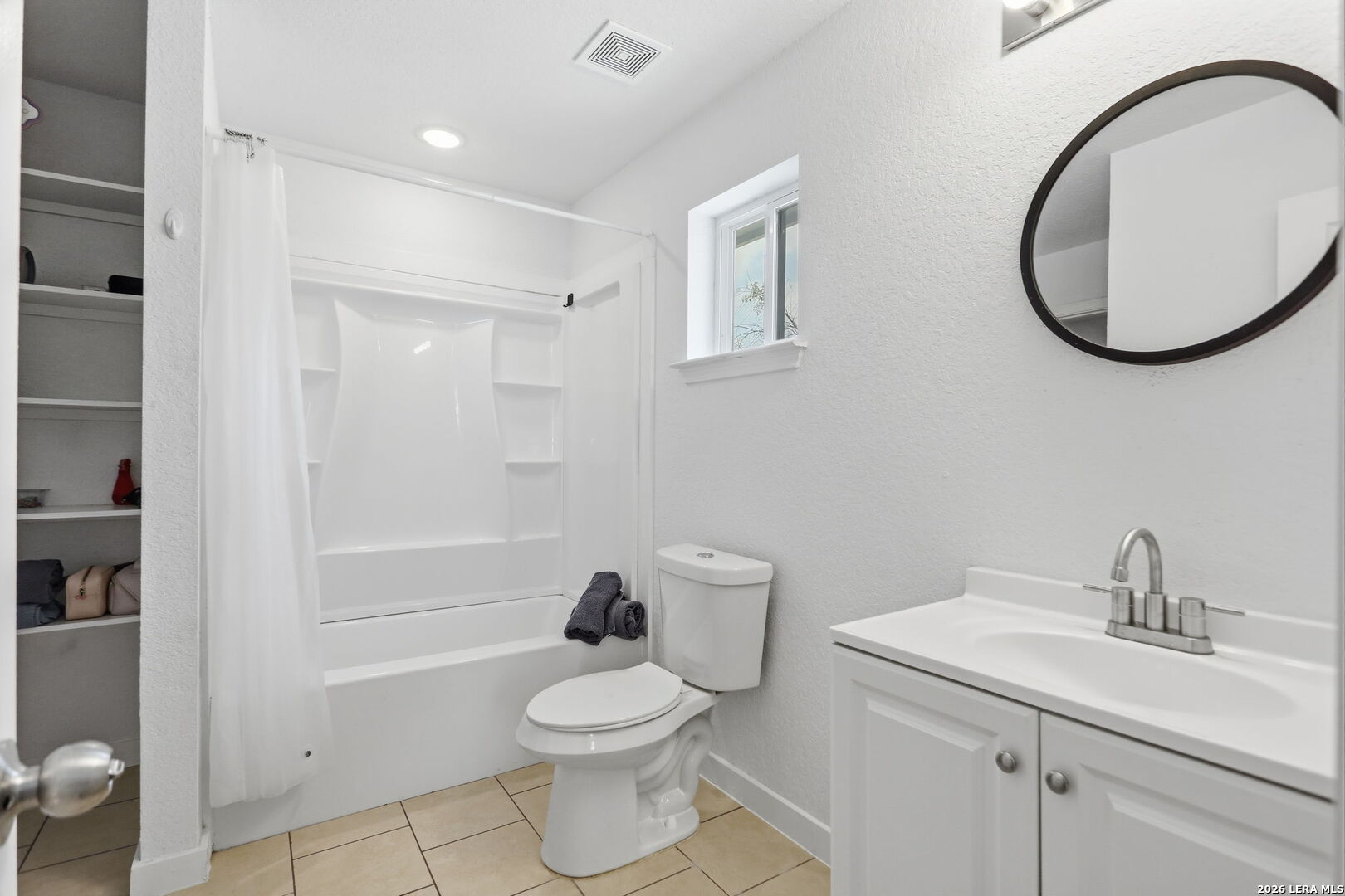 1522 S Elmendorf San Antonio TX 78207