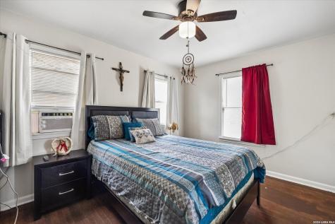 369 Babcock Road San Antonio TX 78201