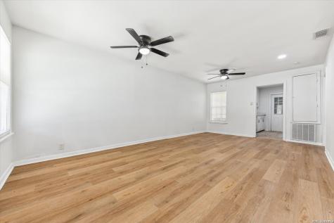 369 Babcock Road San Antonio TX 78201