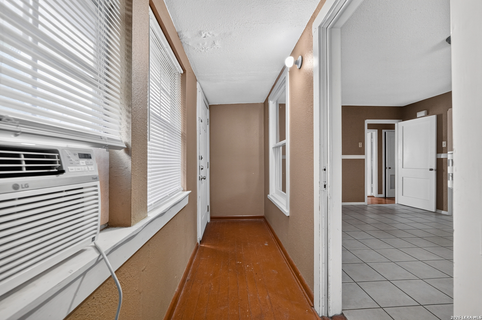 2001 Fresno San Antonio TX 78201