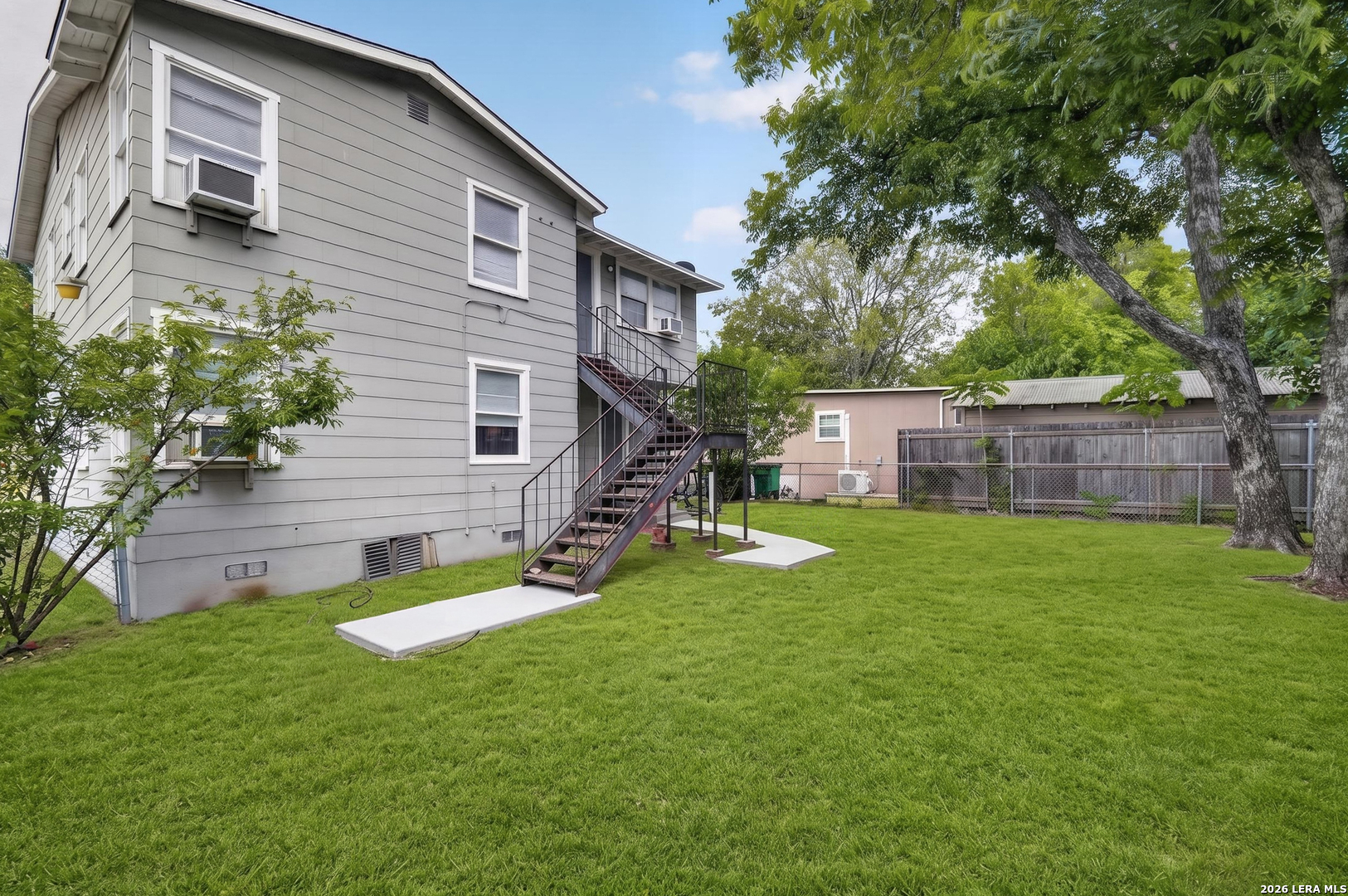 2001 Fresno San Antonio TX 78201