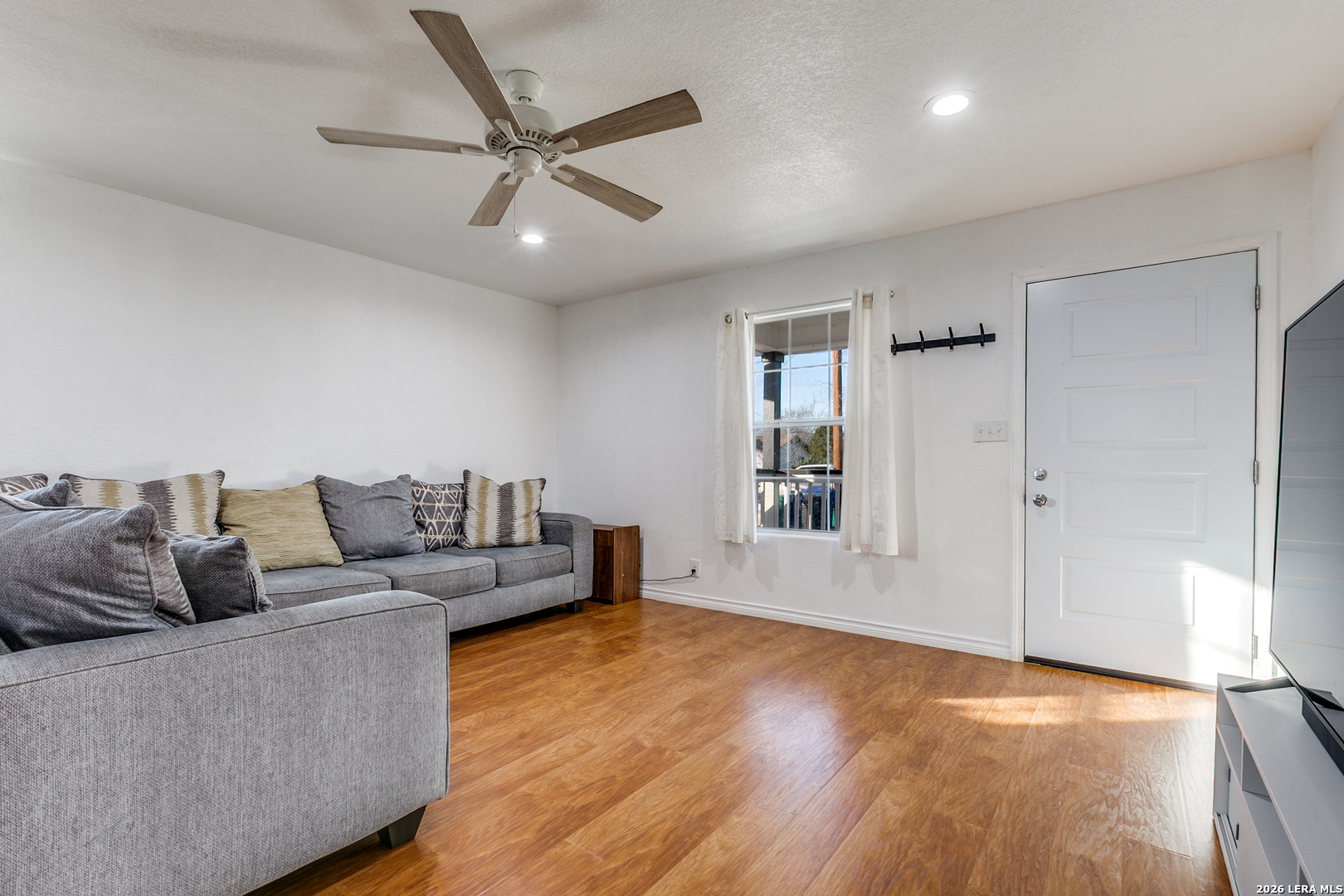 354 Ike San Antonio TX 78211