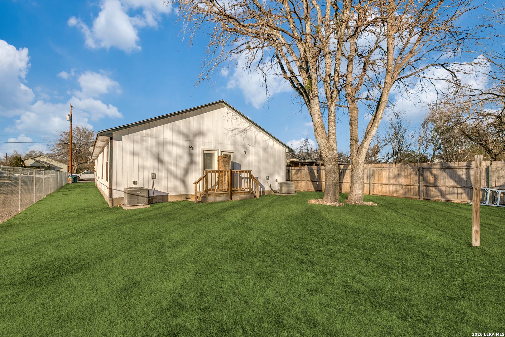 354 Ike San Antonio TX 78211
