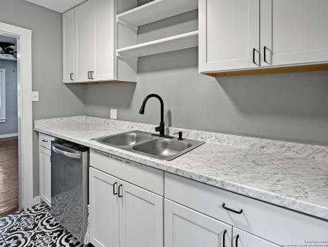 1026 Haynes San Marcos TX 78666