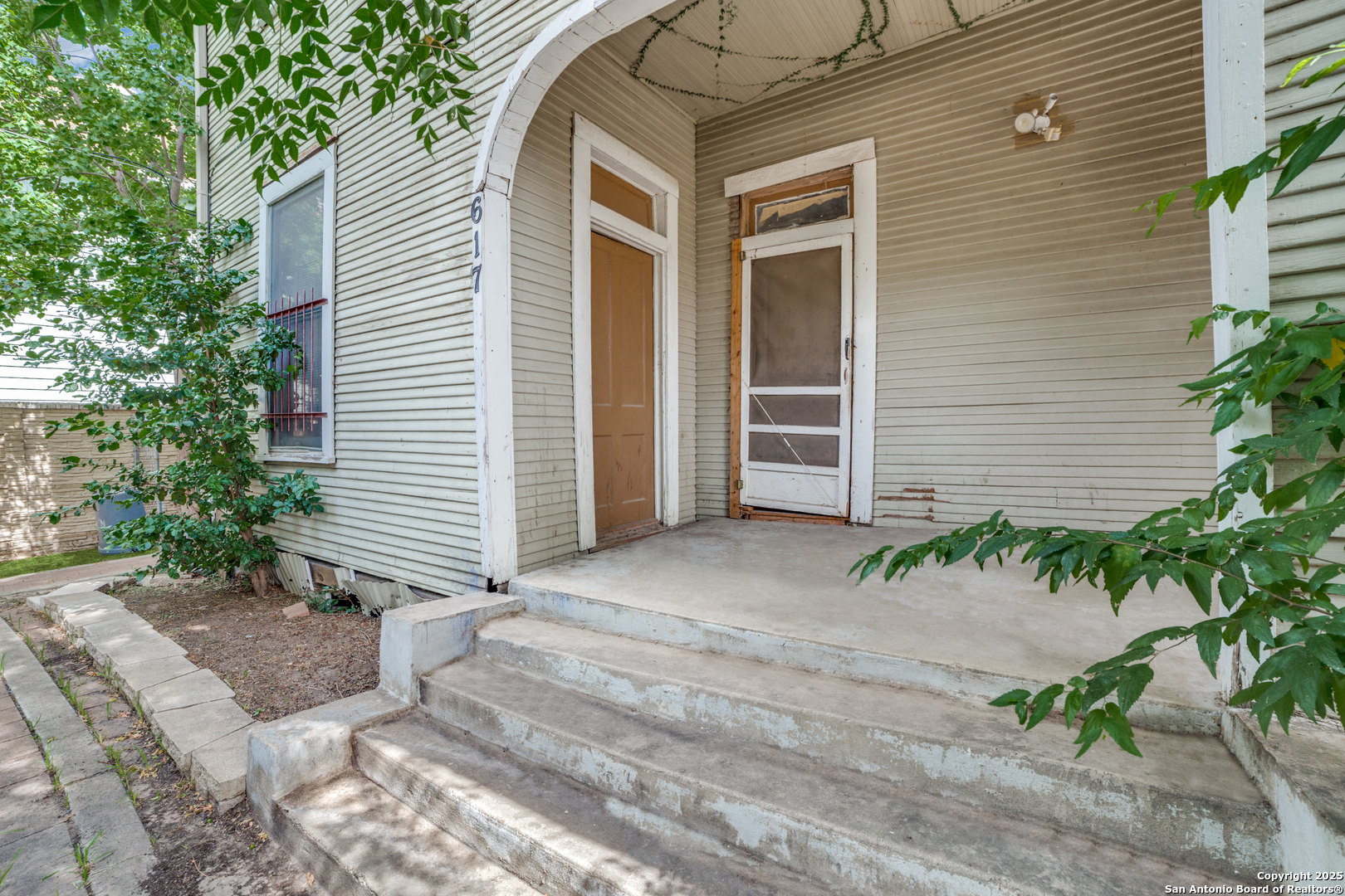 617 Dawson San Antonio TX 78202