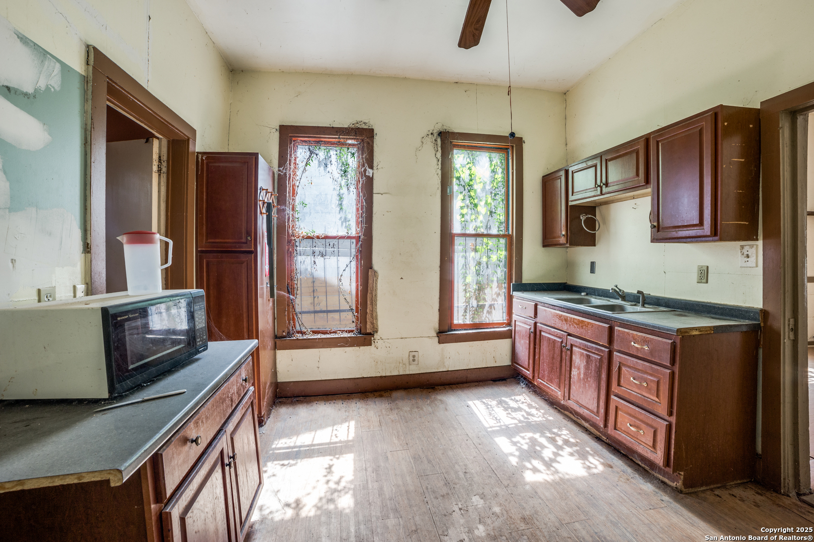 617 Dawson San Antonio TX 78202