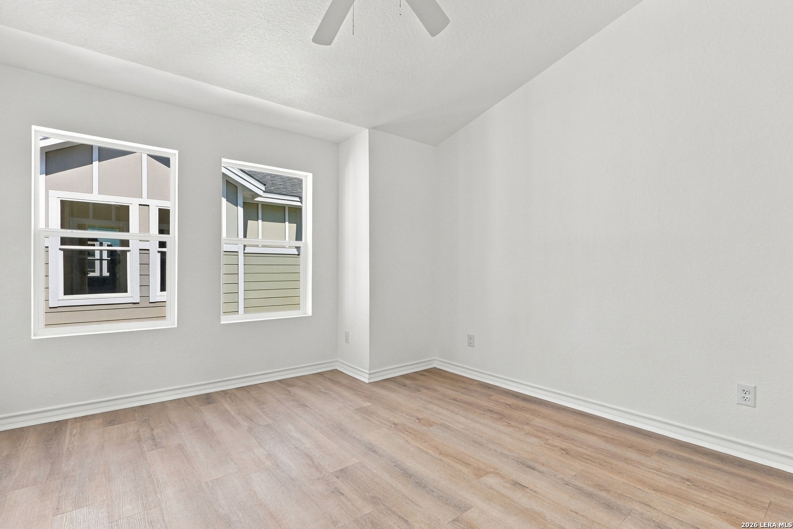 1502 S Walters San Antonio TX 78210