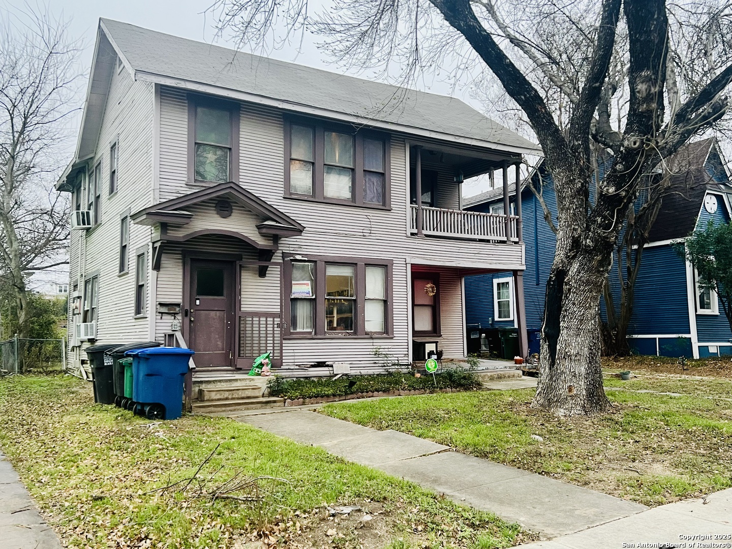 1019 W Mistletoe Avenue San Antonio TX 78201