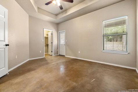 1042 Carolyn New Braunfels TX 78130