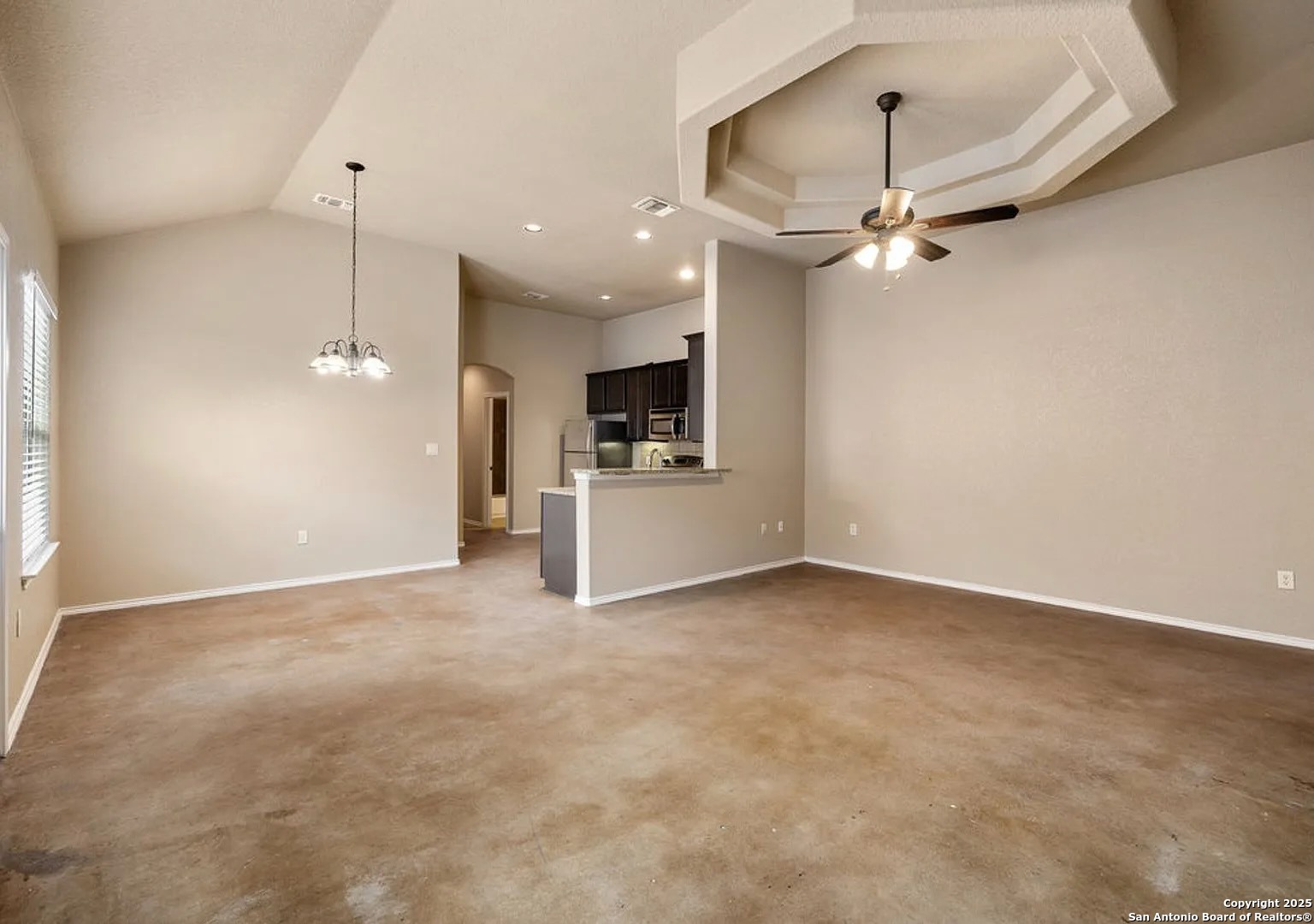 1042 Carolyn New Braunfels TX 78130