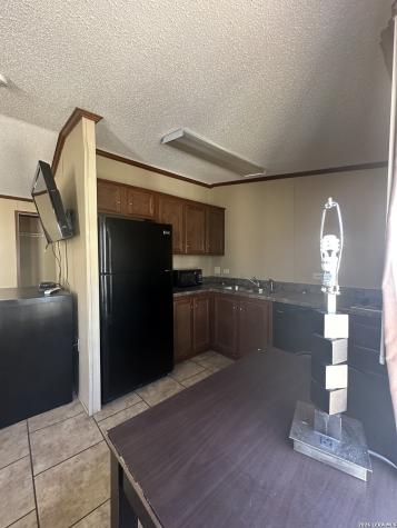 1100 County Road 4600 Dilley TX 78017