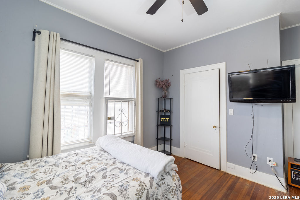 703 E Highland San Antonio TX 78210