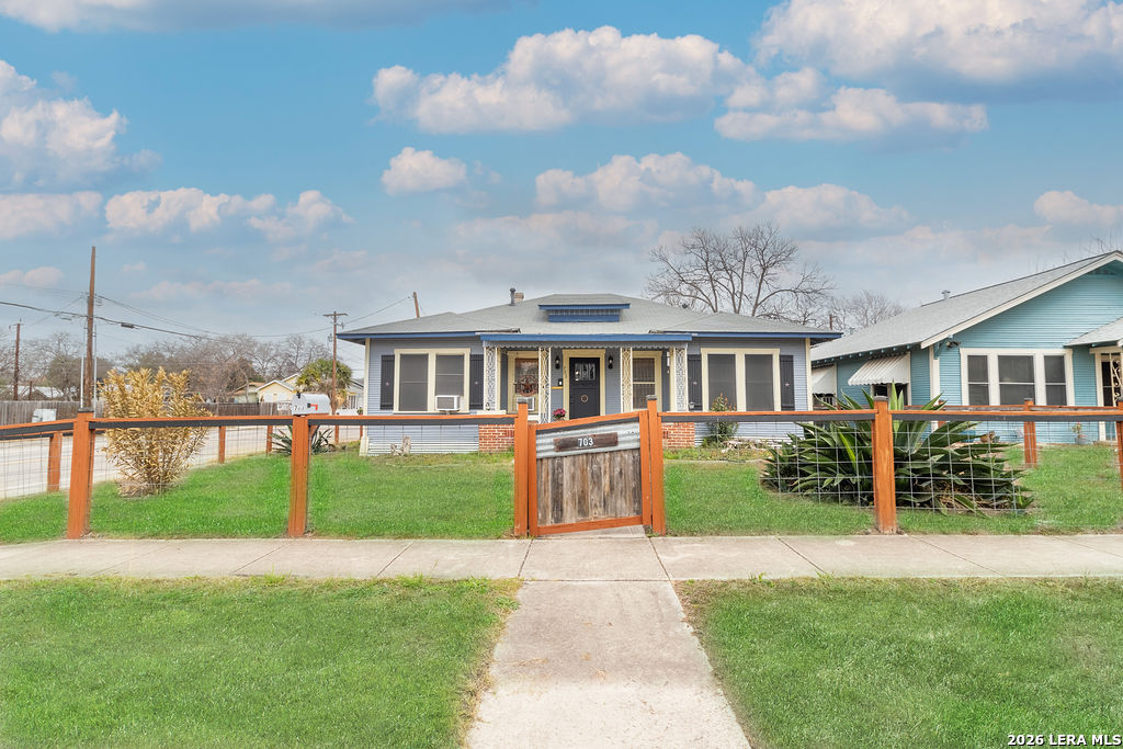703 E Highland San Antonio TX 78210
